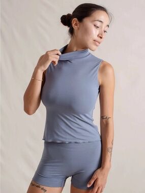 Indigo Luna x Hitomi ritual top in slate, XS/S